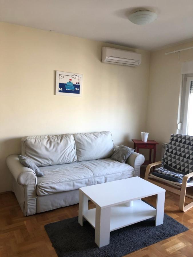 Apartment Maris - Free Parking Zagreb Bagian luar foto