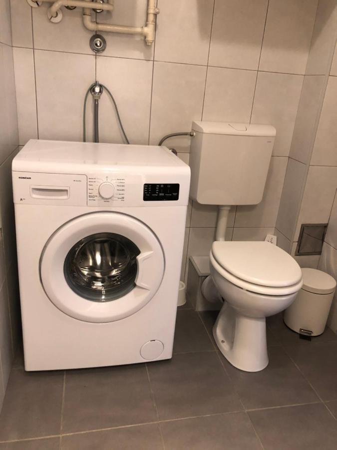 Apartment Maris - Free Parking Zagreb Bagian luar foto